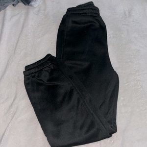 Black sweat pants